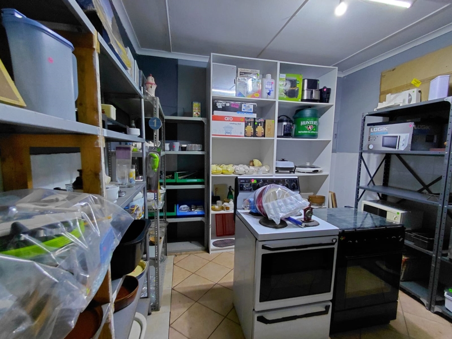 Commercial Property for Sale in Jeffreys Bay Central Eastern Cape